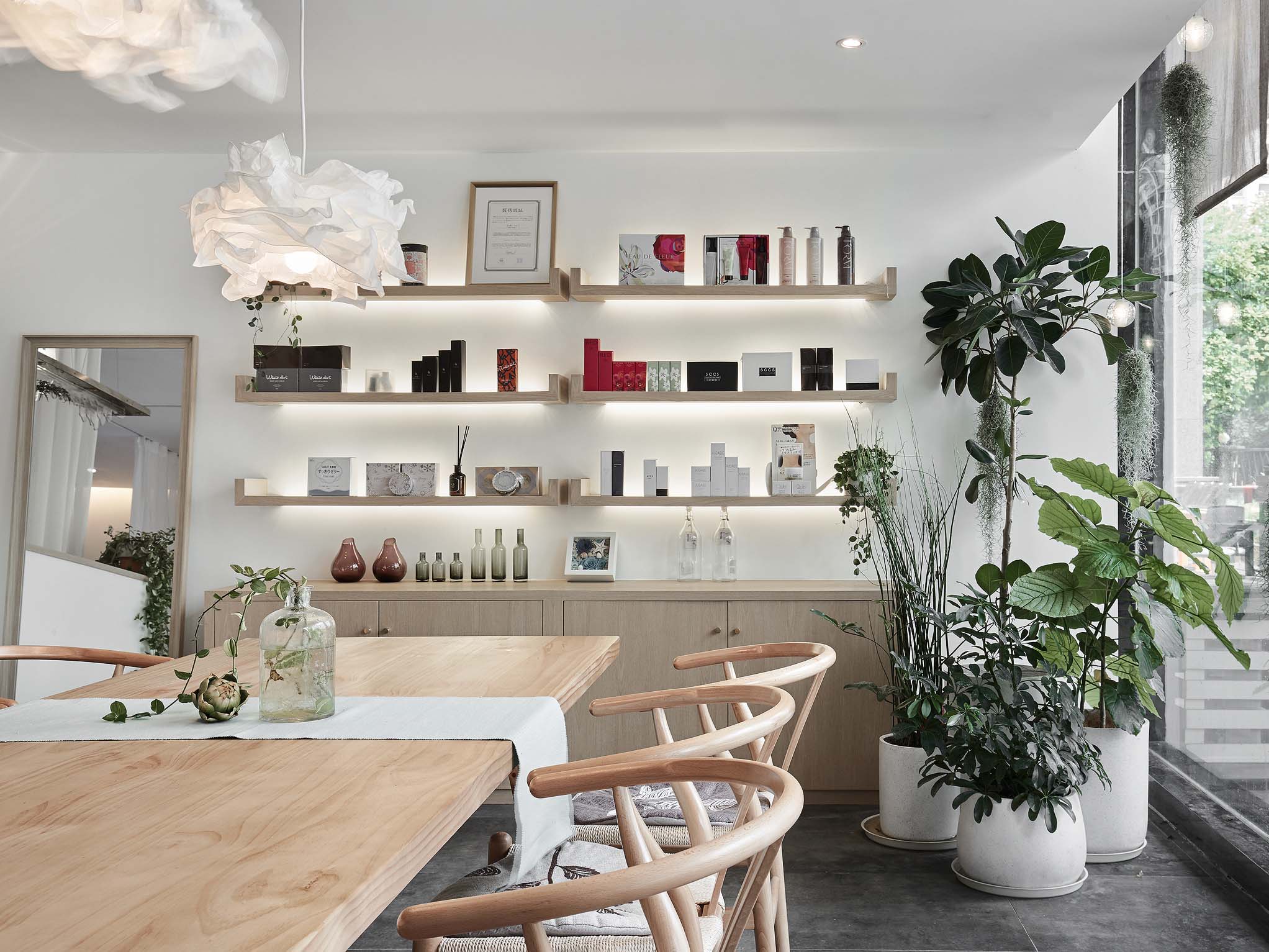 1200平方美容会所装修设计项目(图3) 1200平方美容会所装修设计项目(图3)